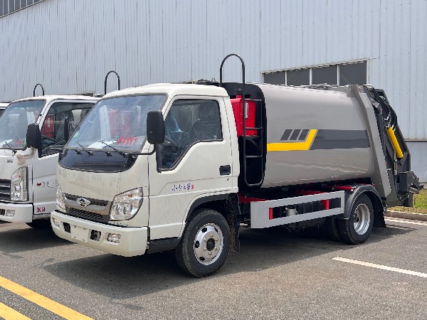 福田時代小卡之星3壓縮式垃圾車｜掛桶式垃圾車｜4~5立方壓縮式垃圾收集轉運車